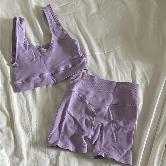 Bombshell Sportswear Lavender Set XS - Picture 2 of 4